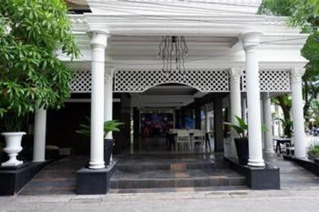 Prs Hotel By Sojourn Pattaya Exterior photo