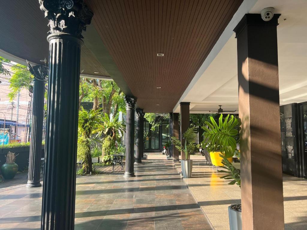 Prs Hotel By Sojourn Pattaya Exterior photo