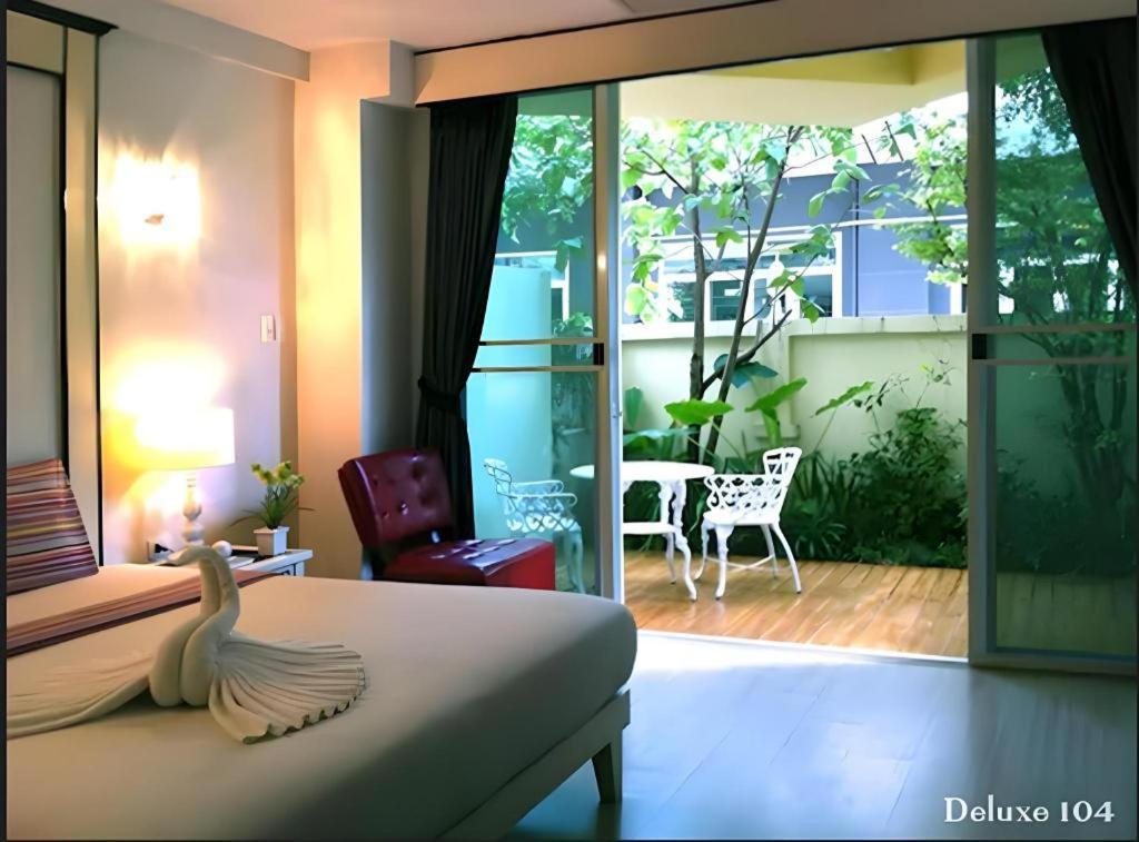 Prs Hotel By Sojourn Pattaya Exterior photo